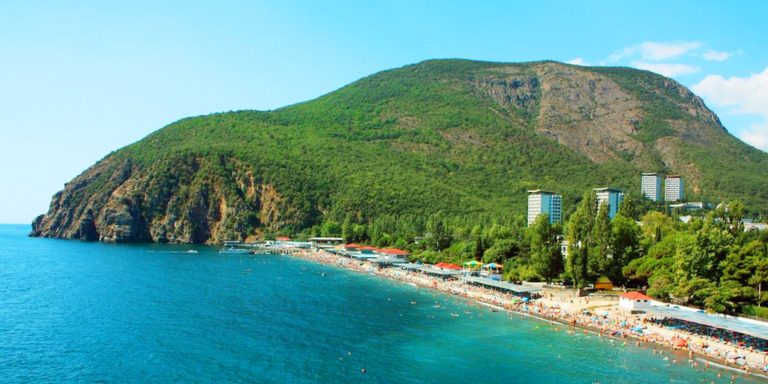 Медведь-гора в Крыму: экскурсия в 2026 — стоит ли?