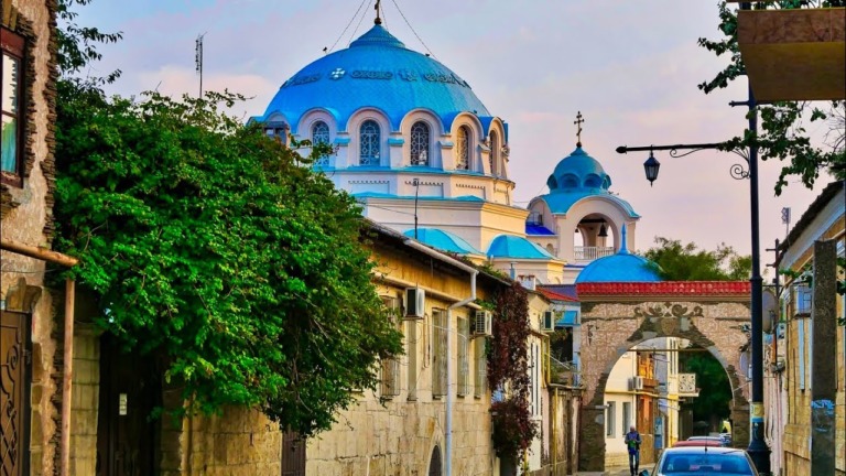 🌅 Евпатория из Ялты: Путешествие из Крыма греческого в Крым турецкий