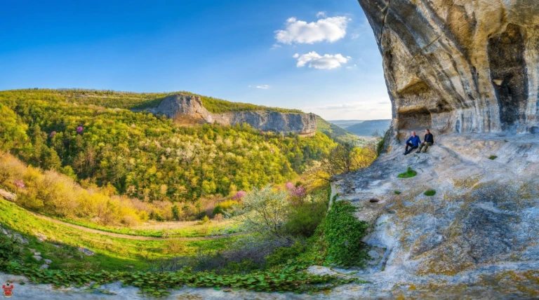 Где купить золотое кольцо в Крыму в 2026: цены и экскурсии