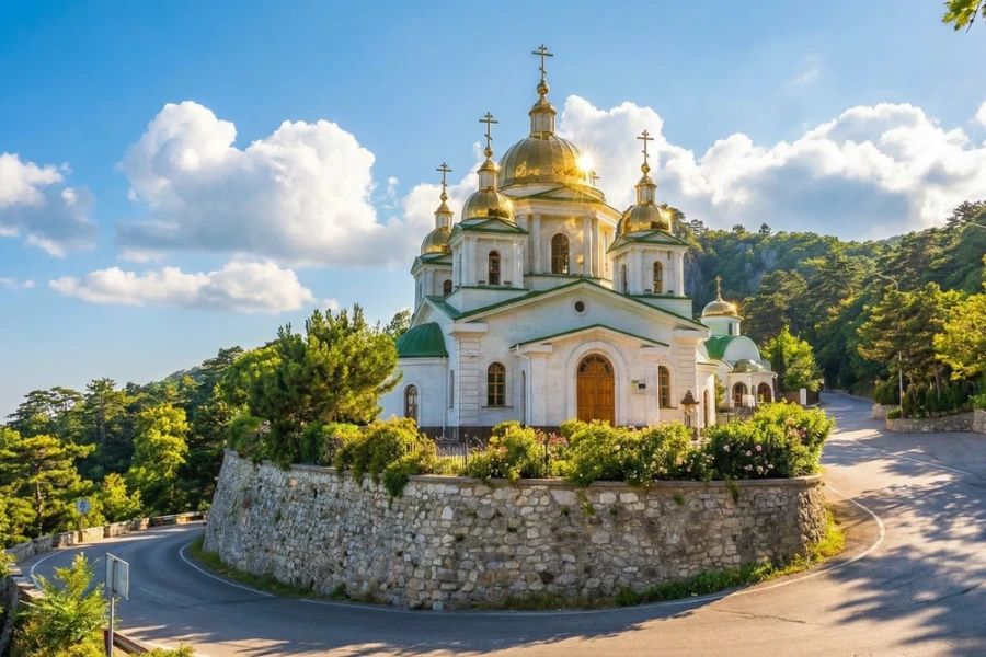 Экскурсия: Ялта и три дворца: Воронцовский, Ливадийский, Массандровский из Балаклавы
