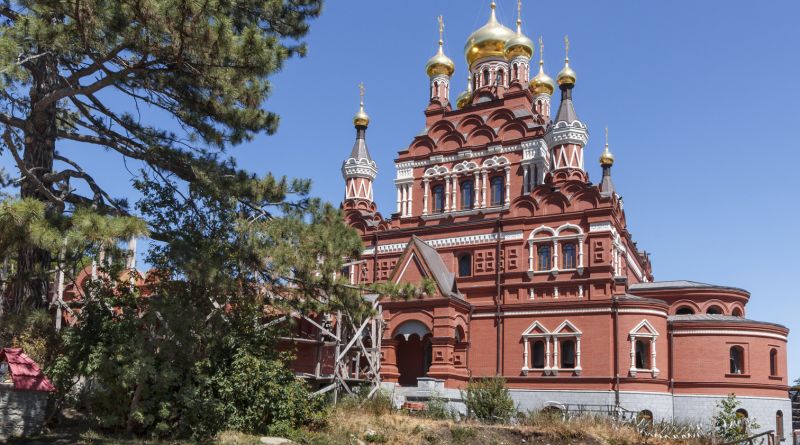 Экскурсия в Топловский монастырь из Судака