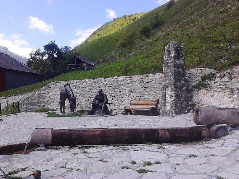 памятник Абреку Зелимхану