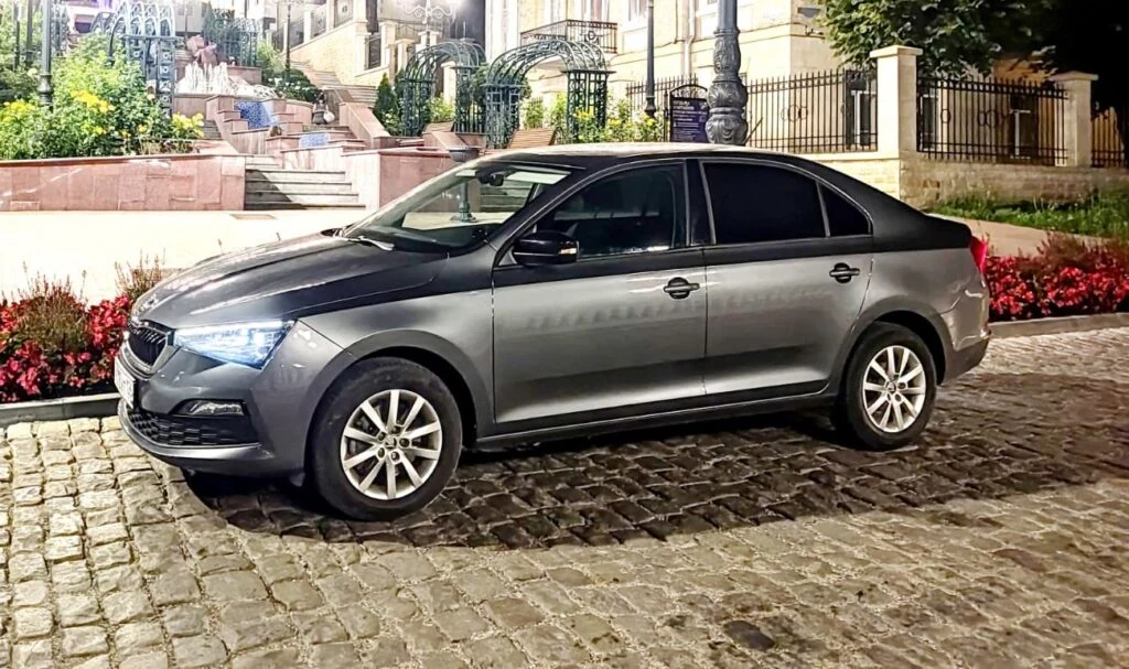 Skoda Rapid V
