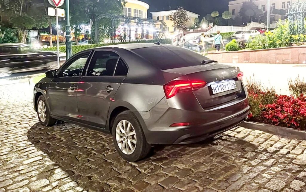 Skoda Rapid V