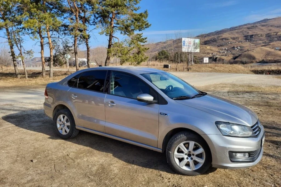 Volkswagen Polo V