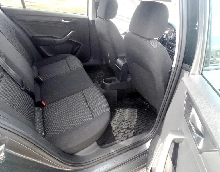 Volkswagen Polo VI