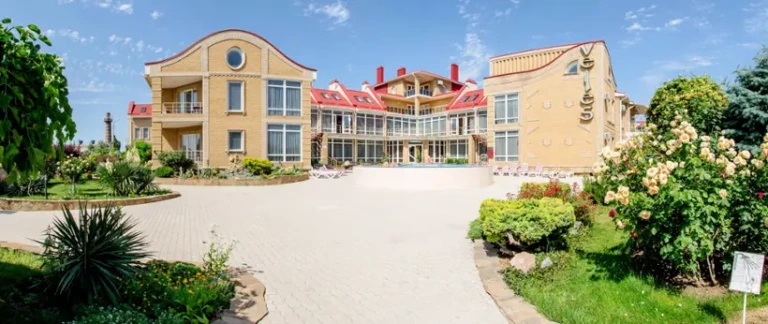 Велес