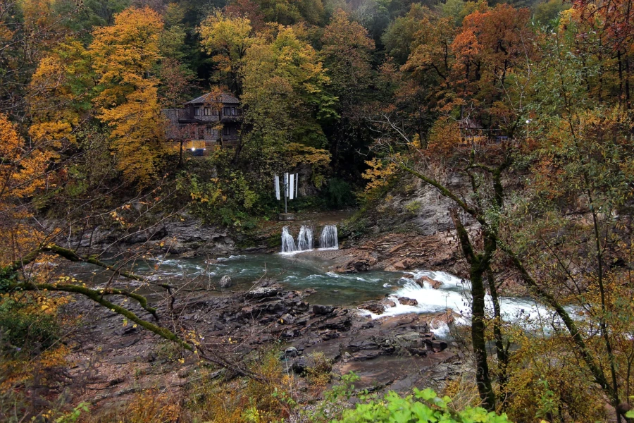Водопады Руфабго из Майкопа