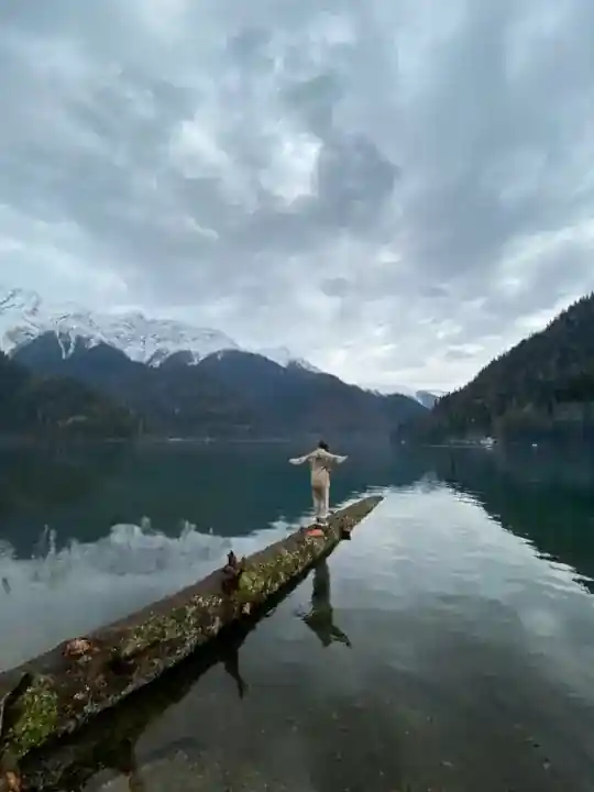 Невероятная Абхазия: из Гагры — к озеру Рица и Гегскому водопаду — Экскурсии в Сухуме